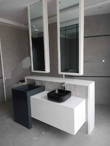Corian Vanities and other work of corian