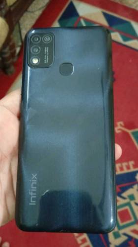 Infinix Hot 10 Play 