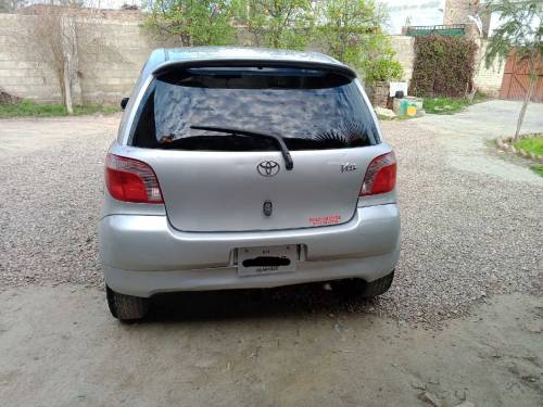 Toyota vitz full option 