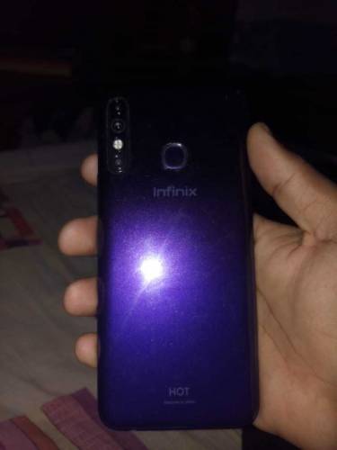 infinix hot 8 10/9 condition