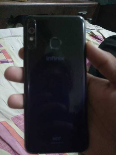 infinix hot 8 10/9 condition