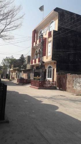 8 MARLA PLOT FOR SALE ON NORMAL PRICE