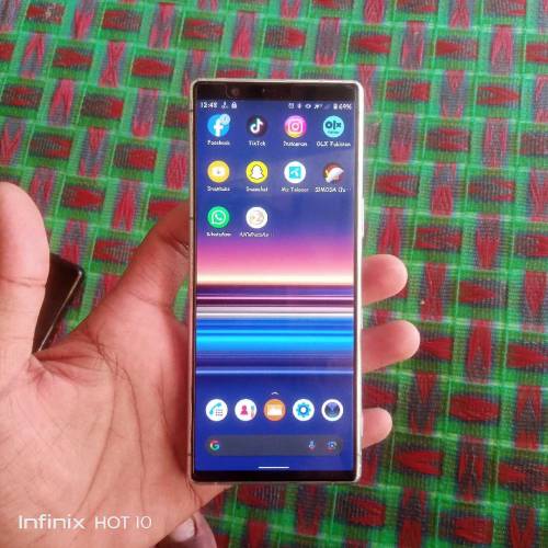 Sony Xperia 5 mark 1 6/64 fresh piece 10/10 condition hai 