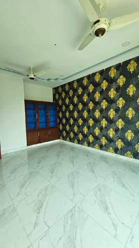 8 𝗠𝗮𝗿𝗹𝗮 Brand New main double road luxury villa For sale