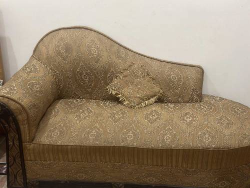3 sofas 