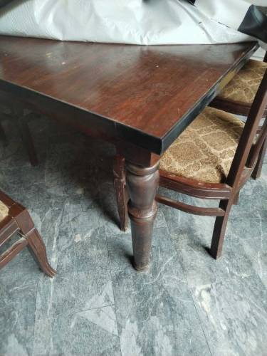 Dining Table with 6 Chairs