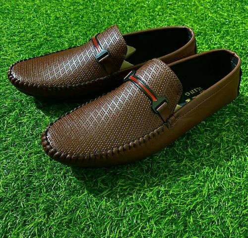 Man casual loafer shoes 