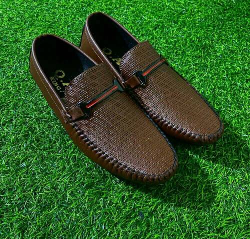 Man casual loafer shoes 