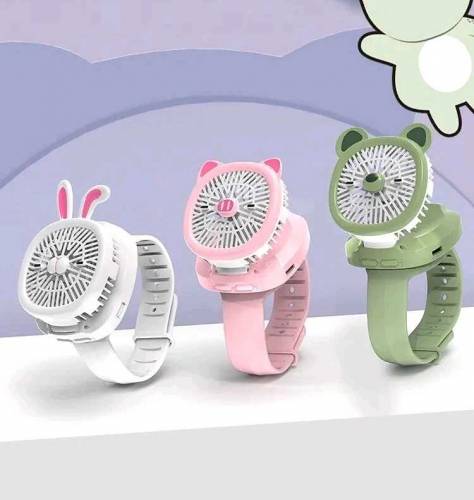Branded Watch i phone All features available 70% off price