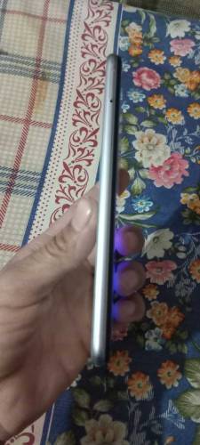 ViVo Y 20. 4,64
