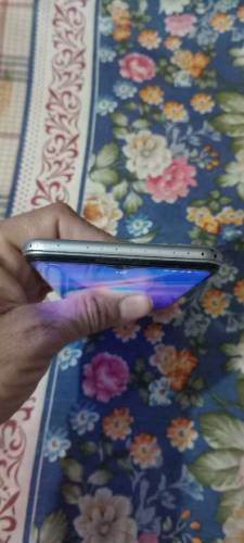 ViVo Y 20. 4,64