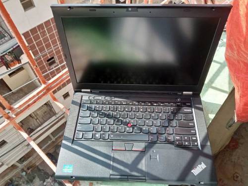 core i5 3rd gen 4ram 300 hdd original charger lenovo thinkpad t430