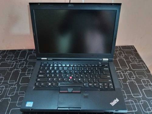core i5 3rd gen 4ram 300 hdd original charger lenovo thinkpad t430
