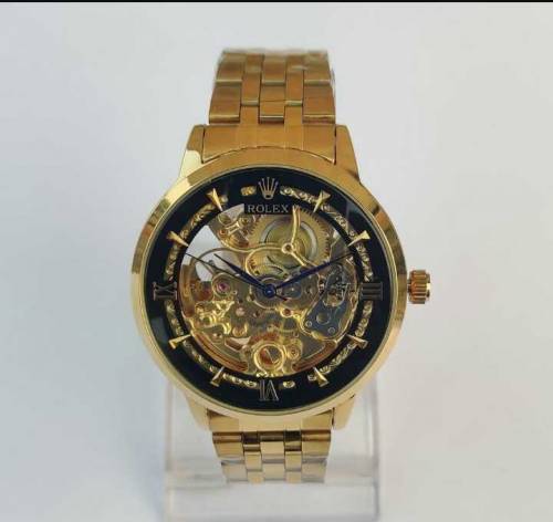 men analogue watch