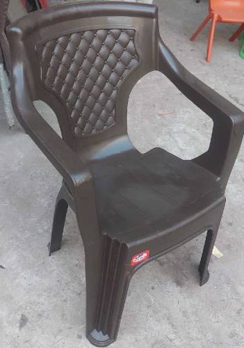 wholesale chairs and tables and more furniture..