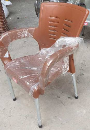 wholesale chairs and tables and more furniture..