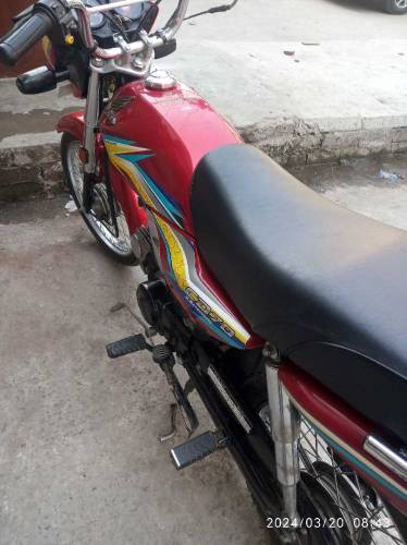 Honda CD-70 dream Golden Number 03009471447