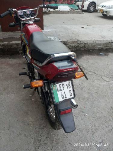 Honda CD-70 dream Golden Number 03009471447