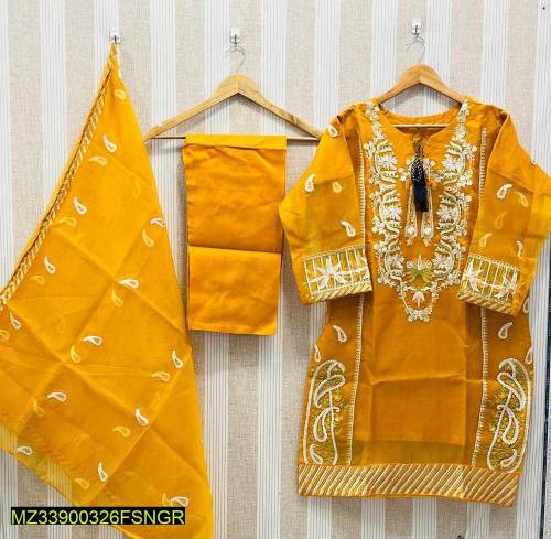 •  Fabric: Organza•  Product Type: Fancy Stitched Suit•  Pattern: Embr