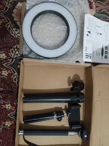 selfie ring light selfie stick  will locking stand complete box