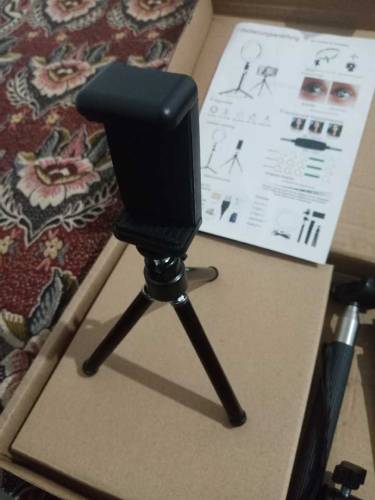 selfie ring light selfie stick  will locking stand complete box