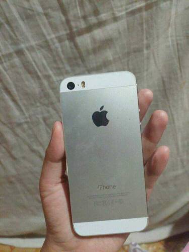 iphone 5s PTA approved 64gb my wtsp/0347-6896-669