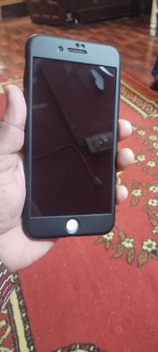 Iphone 7 plus rose pink colour.
