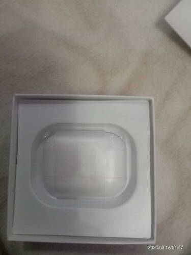 Apple airpods pro with good quality
