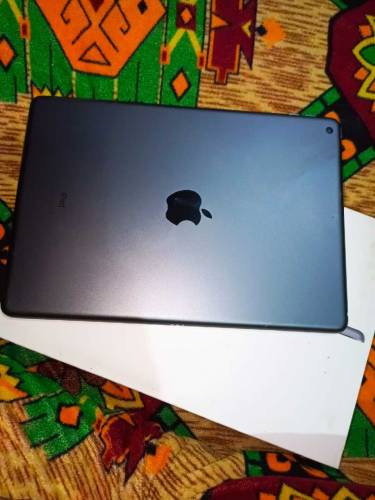 IPAD 9TH GEN 64gb 