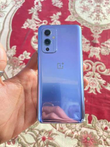 OnePlus 9 