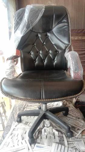 wholesale rate pr chairs and tables 
