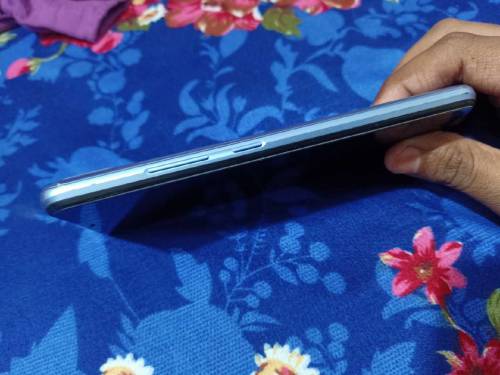 Realme c25s