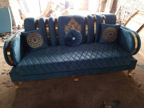 Hamari ha qisam sofa set tayar Kiya taja hai