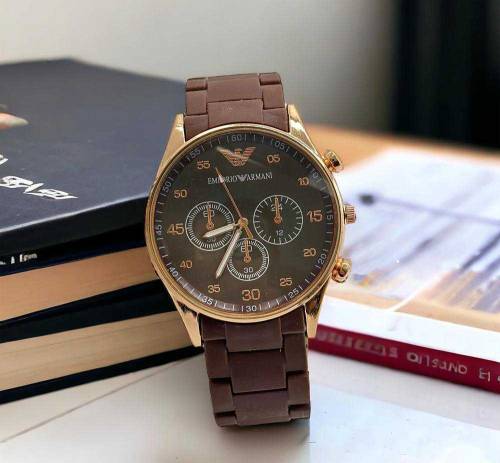 A stylish watches 4 eid in a reasonable price....delivery free