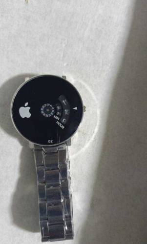 A stylish watches 4 eid in a reasonable price....delivery free