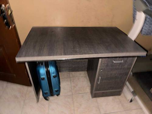 office tabls