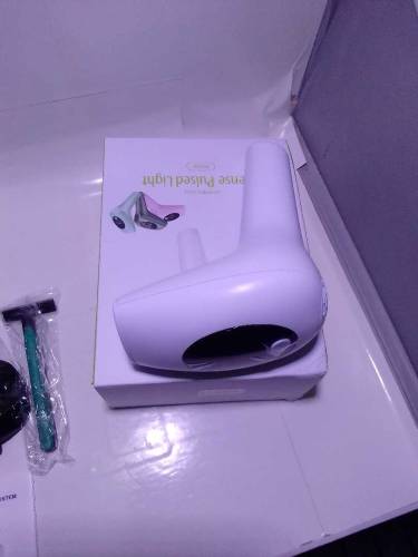 Ipl permanent hair removal device