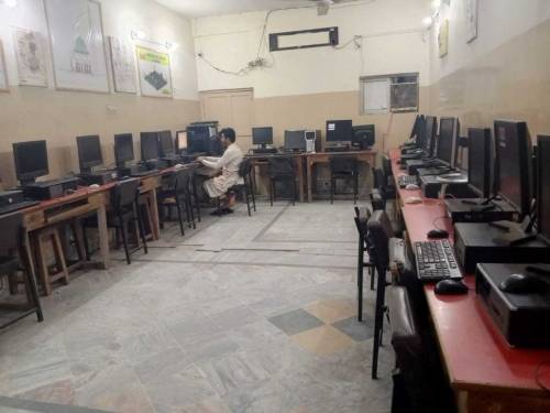 Running IT and TECHNICAL institute for Sale 