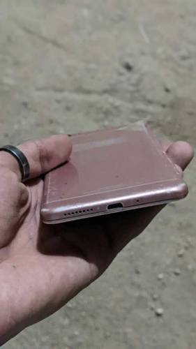 VIVO y55a 4\64 condition 10\8