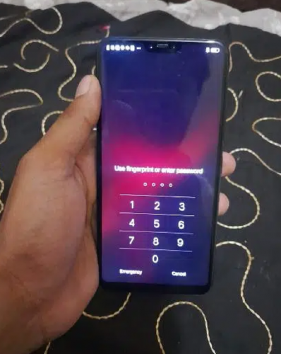 vivo y 85 mobile 10by 10 condition ha mobile koi koi be problem ni ha