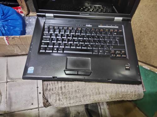 Ram 2gb Rom 160 GB behtreen condition