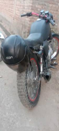 Suzuki GS 150, Super blas Mody