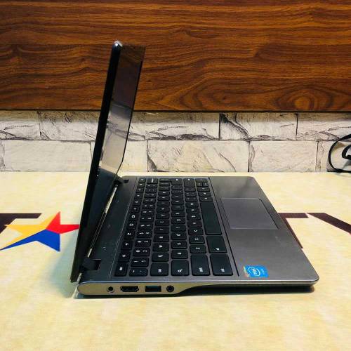Acer C720 laptop Chromebook 