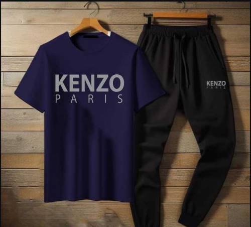 Men's Track suit 🔥 Free delivery 🚚