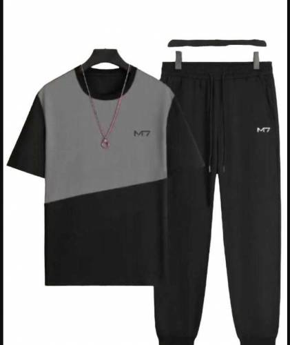 Men's Track suit 🔥 Free delivery 🚚