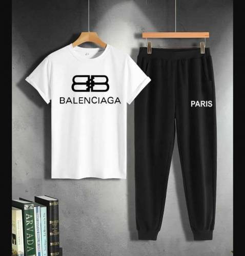 Men's Track suit 🔥 Free delivery 🚚