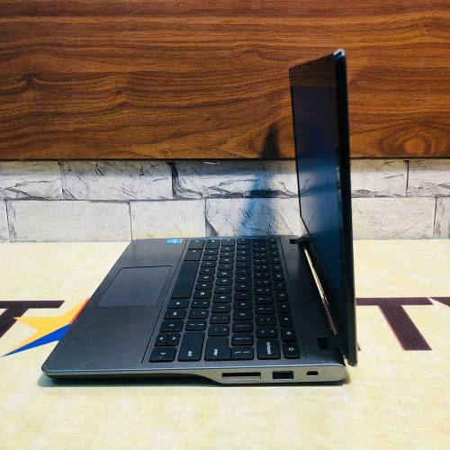 Acer 720 laptop Chromebook