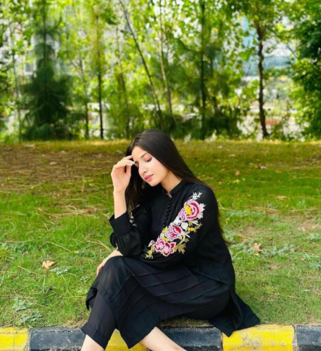 Arabic lawn 2 piece stiched