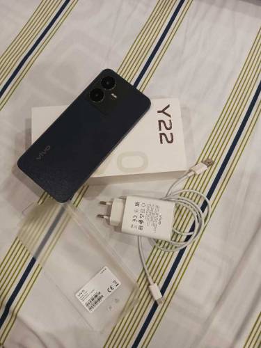 Vivo Y22