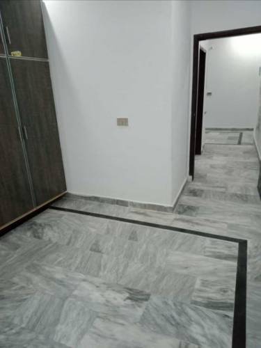 Flat For Rent 